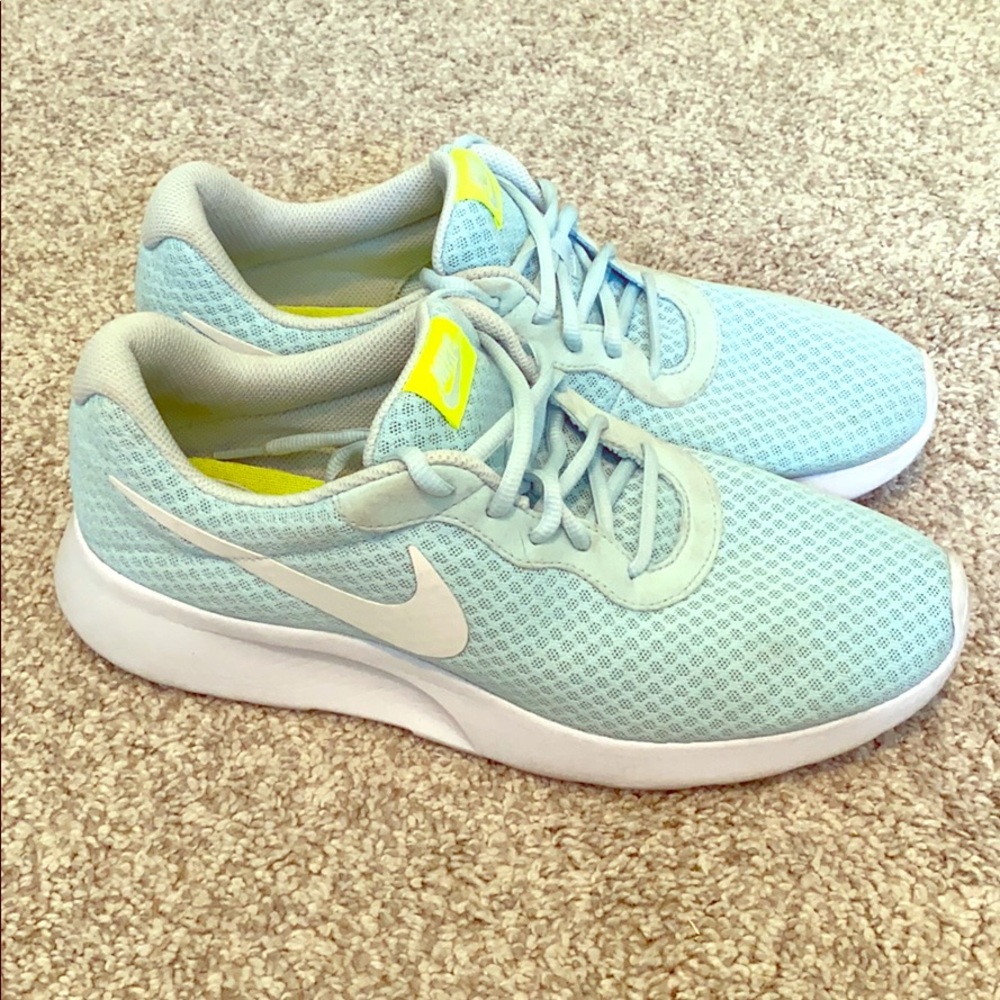 Nike sneakers in light blue